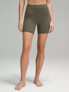 Lululemon Wunder Train short